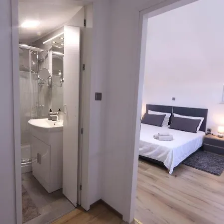 Apartment Bella Vista With A Sea View *